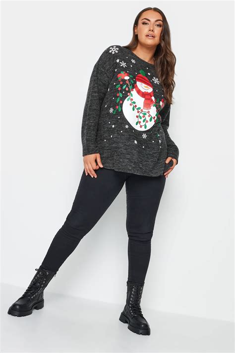8xl discount christmas jumper