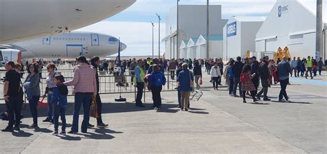 Success X Anniversary with open doors held at the Teruel Airport-Noticias