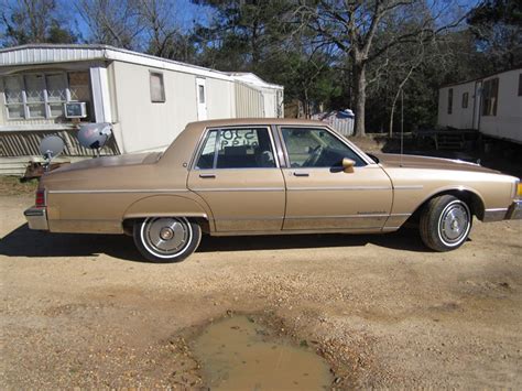 1985 Pontiac parisienne - Classic Car - Hattiesburg, MS 39406