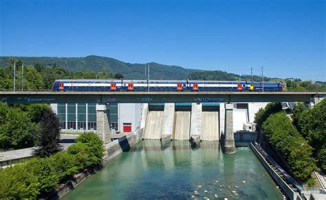 Re 450 DPZ Der SBB Zwischen Wettingen Und Neuenhof