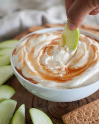 Caramel Apple Cheesecake Dip Macrostax