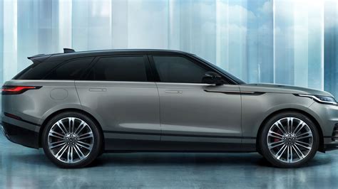 This is the new, mildly updated Range Rover Velar | Top Gear