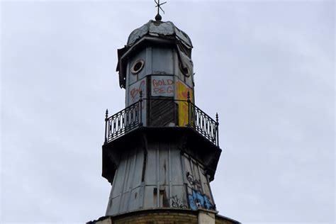 kings cross lighthouse continues  rot
