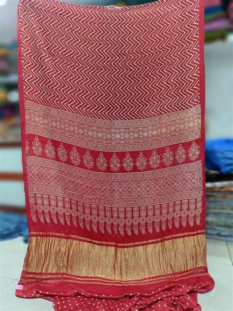 Red Modal Gaji Silk Leriya Saree With Lagdi Patto At Rs 2500 Piece In