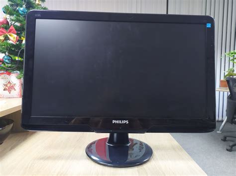 21.5" Philips 222EL (DVI + VGA)
