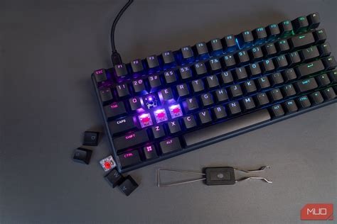 Alienware Pro Gaming Wireless Keyboard Review Truly Superb