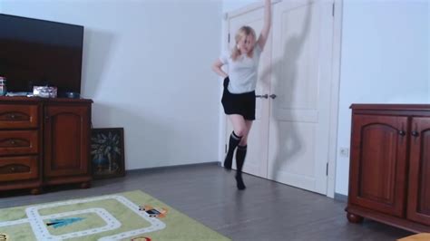 Sexy NN Teen Kilenet Nice Ass Handbra Nip Slip