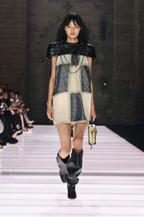 Louis Vuitton Cruise 2026 Collection [PHOTOS]