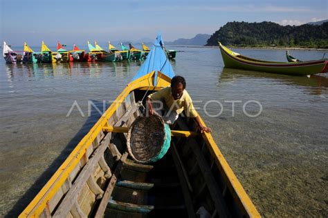 Nelayan Tradisional Aceh Antara Foto