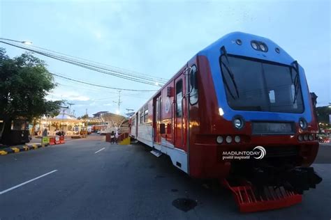 Nongkrong Asik Di Kereta Api Eksekutif Bisa Banget Hanya Di Bogowonto