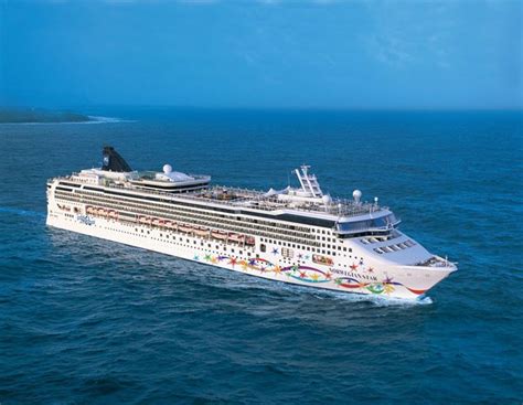 Norwegian Star Deck Plans- Norwegian Cruise Line Norwegian Star Cruises | TravelAge West