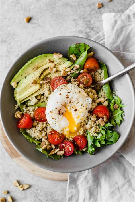 Poached Egg & Avocado Breakfast Salad - Jar Of Lemons