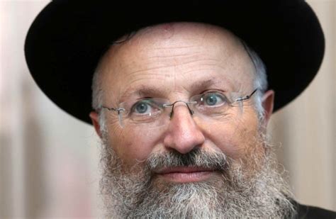 Safed chief rabbi calls for prayer at Western Wall for coronavirus victim - Israel News - The ...