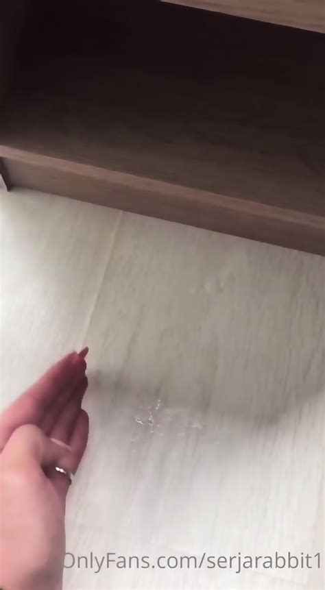 Ts Babe Jerks Her Beautiful Cock