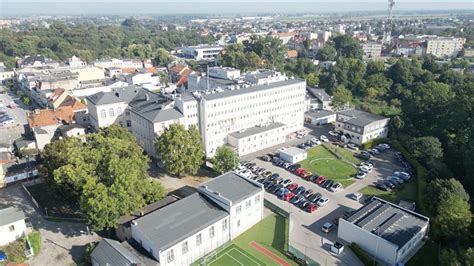 COVID 19 Szpital w Szamotułach wprowadza czasowe ograniczenia dla