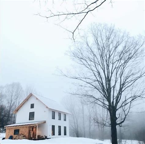 Cozy Vermont Farmhouse Built by Hand