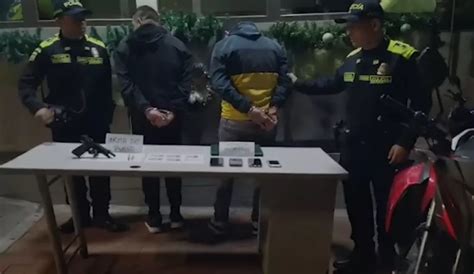 Balacera Entre Ladrones Y Policías Cerca Del Parque De La 93