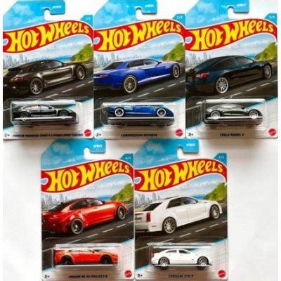Mattel Hot Wheels T Matick Auto Luxusn Sedan Hfw Od K Heureka Cz
