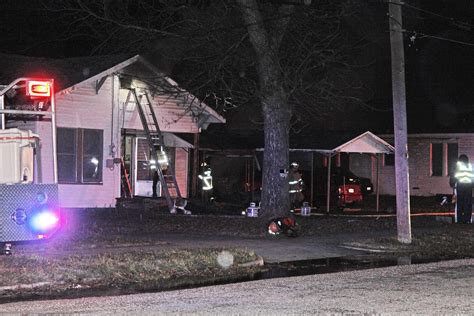 Fire Destroys Garage Damages Houses Thursday Groesbeck Journal