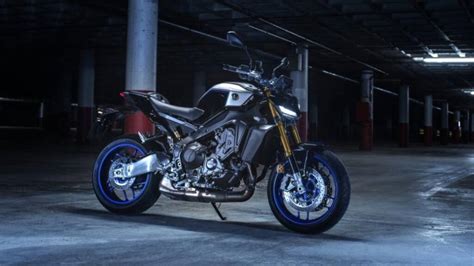 Best Naked Bikes 2025 Top Models For Thrills City Track