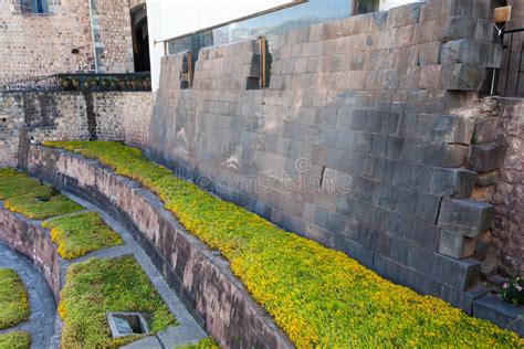 Inca Walls in the Streets of Cusco Stock Image - Image of outdoors ...