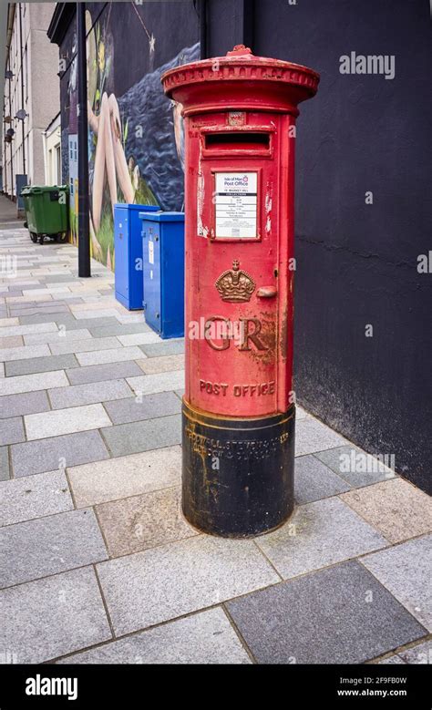 Isle of man post office hi-res stock photography and images - Alamy