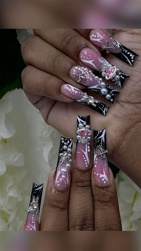 Pin By Nailinspoo On Pins By You Bling Acrylic Nails Long Square