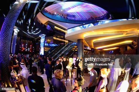 La Perle Dubai Photos and Premium High Res Pictures - Getty Images