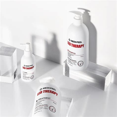 Укрепляющий шампунь с пептидами 500 мл., MEDI-PEEL LED Therapy Shampoo ...
