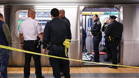 New York City Subway Death Jordan Neelys Killing Ruled A Homicide