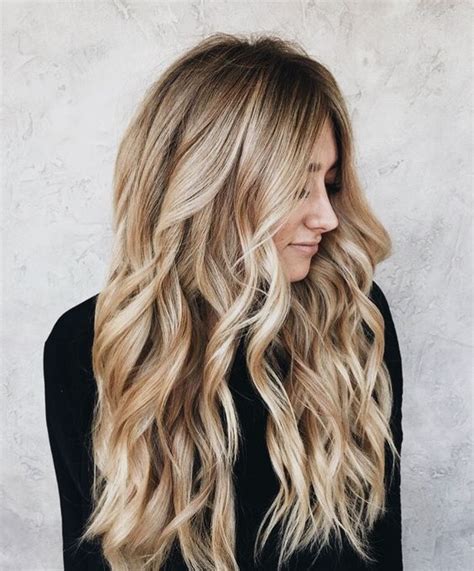 13 Coiffure Balayage Blond Idees En 2021