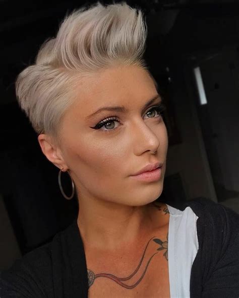 167 Vind Ik Leuks 1 Opmerkingen Beauty 🎨 Hairstyle💈fashion