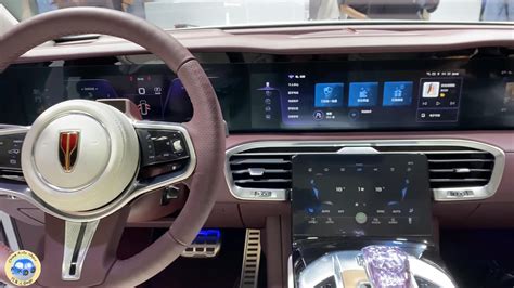 hongqi e-hs9 interior - Aliza Kitka