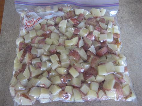 How to Freeze Raw Potatoes - Homesteader DepotHomesteader Depot