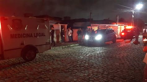 Criminosos invadem casa família dentro e matam homem pelo menos