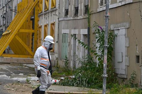 Coup d envoi ce lundi de la démolition des immeubles sinistrés de la