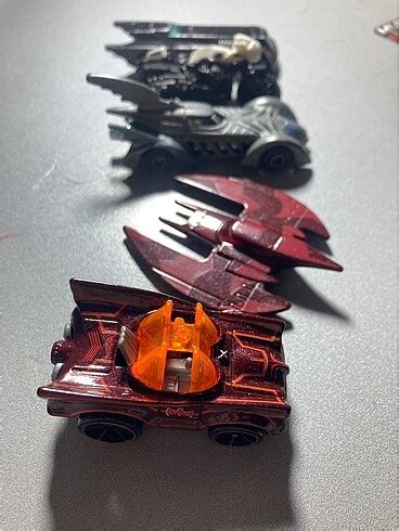 Hot Wheels L Batman Serisi Yan Nda Adet Futbol Kart Oyuncak Araba Ndirimli