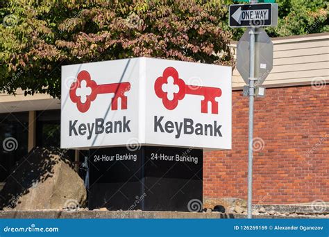 Keybank logo outdoors editorial stock image. Image of lender - 126269169