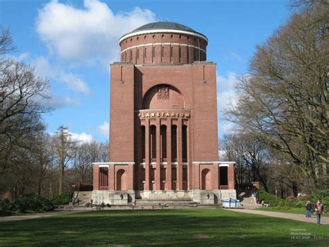 Planetarium Hamburg (Hamburg-Winterhude, 1915) | Structurae