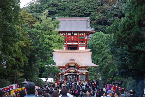 【神社さんぽ】鎌倉・鶴岡八幡宮の見どころと歴史、ご利益｜神流神流カルカル