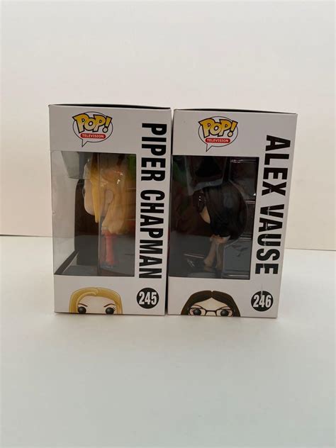 Funko Pop - Piper Chapman & Alex Vause set, Hobbies & Toys ...