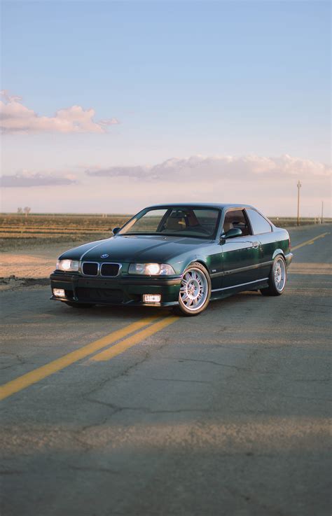 Any fans of Boston green metallic? : r/BMWE36