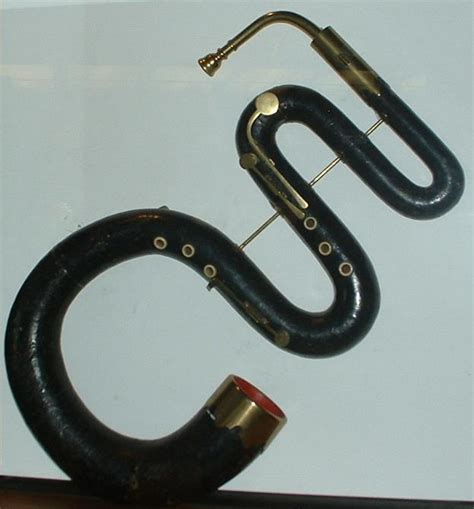 File:Serpent (musical instrument).JPG - Wikipedia, the free encyclopedia