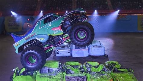 Hot Wheels Monster Trucks Live Glow Party Coming To Nassau Coliseum Longisland