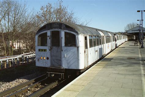 London Underground Northern Line Stock At Brent C Flickr