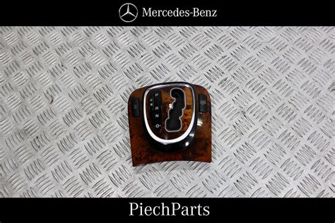 MERCEDES W220 RAMKA WYBIERAKA LIFT DREWNO 6988852005 Oficjalne