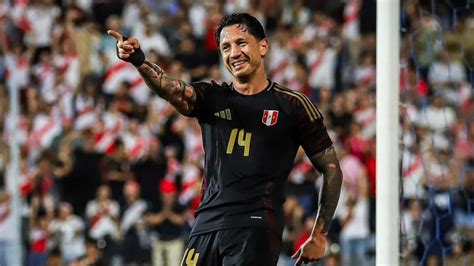 Gianluca Lapadula capitán Selección Peruana es un orgullo para mí