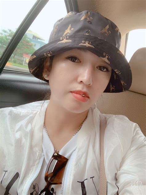 Hot girl Bình Dương lừa đảo hơn 160 tỉ ra trình diện