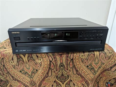 Onkyo DX-C390 CD 6 Disc Changer Player,remote manual, original box packing