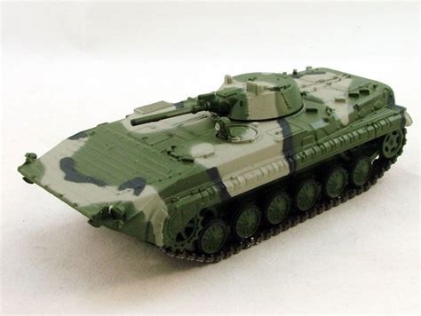 Русские танки №75, БМП-1 (новая декорация), коллекционная модель ...